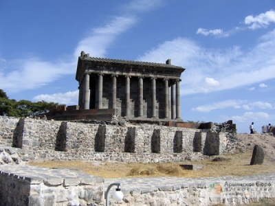 Храм Михра (Храм в Гарни)