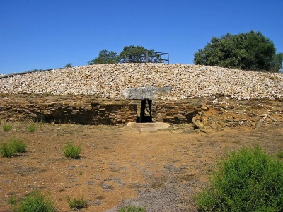 Алкалар (Megalithic Monuments of Alcalar)
