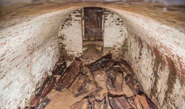 Загадочный подземный склеп обнаружен в центре Нью-Йорка