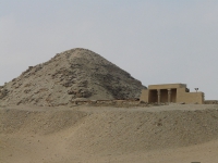 Пирамида Ниусерра (Pyramid of Nyuserre Ini)
