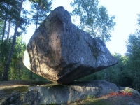 Балансирующий камень Runkesten