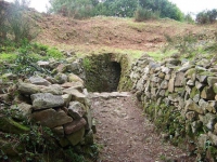 Курган Руйк (Tumulus du Ruyk / Tumulus de Mané-Er-Hroueg)