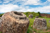 Долина кувшинов (Plain of Jars)