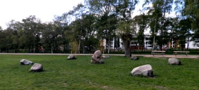 Damhusengen. Кромлех в Рёдовре (Damhusengen Stone Circle)