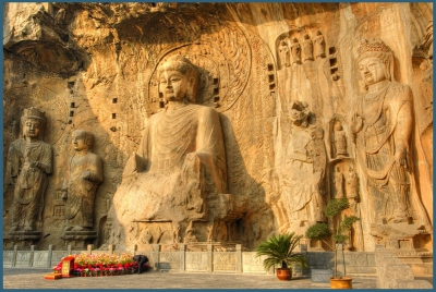 Гроты Лунмэня (Longmen Grottoes)