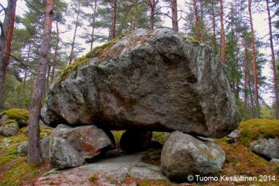 Алтарь Тапио (Tapion alttarista)