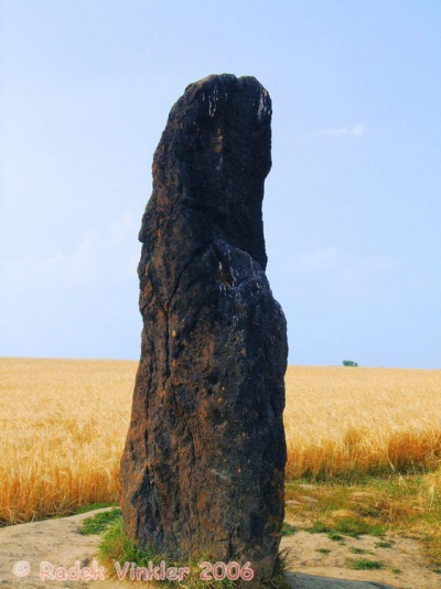 Менгир Окаменелый пастырь (Kamenný muž / Kamenný Pastýř)