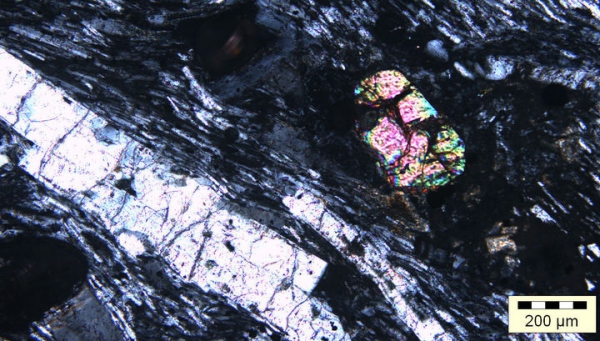  Возраст кристаллов циркона – минимум три миллиарда лет / Иллюстрация Wits University