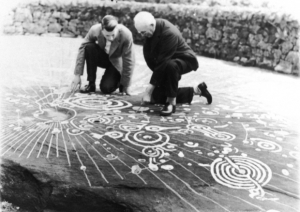 Петроглифы Кокно (Cochno stone petroglyphs)