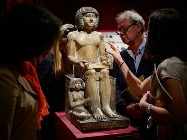 Египет объявил бойкот музею Британии, продавшему древнюю статую