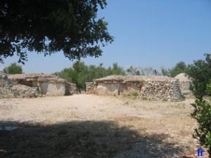 Дольмен Джовинаццо (Giovinazzo Dolmen di san Silvestro)